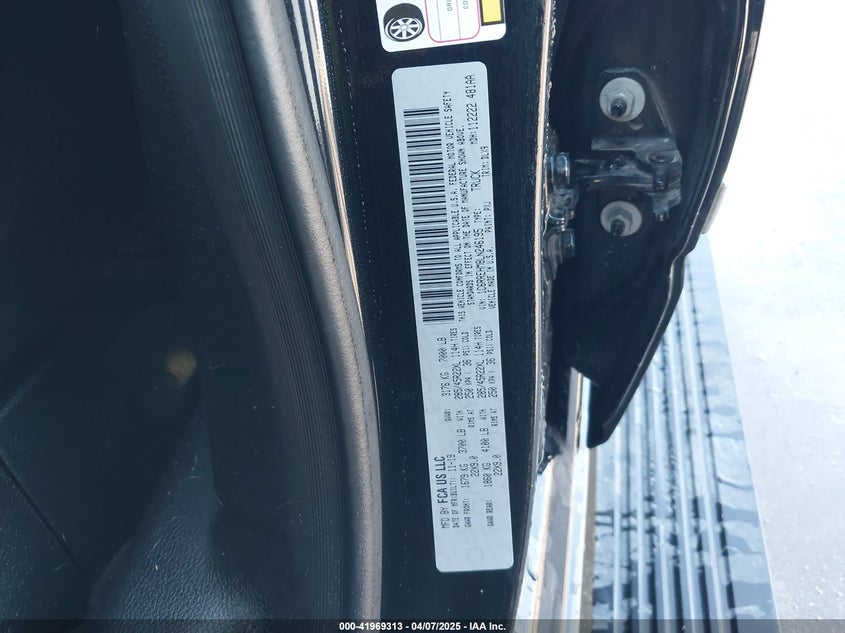 2020 RAM 1500 VIN: 1C6RREHM8LN246195