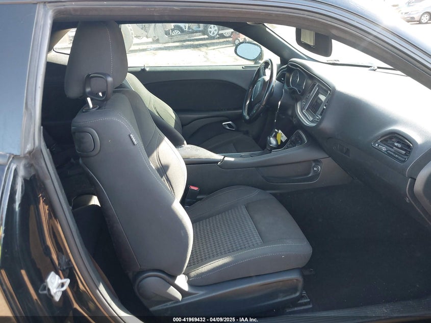 2019 DODGE CHALLENGER VIN: 2C3CDZAGXKH672071