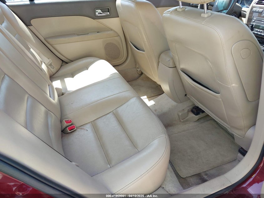 2007 FORD FUSION VIN: 3FAHP08117R102788