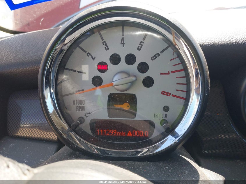 2012 MINI COOPER S VIN: WMWSV3C56CTY26211