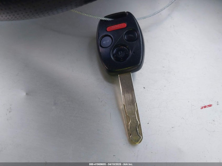 2009 HONDA CIVIC VIN: 19XFA16949E028844