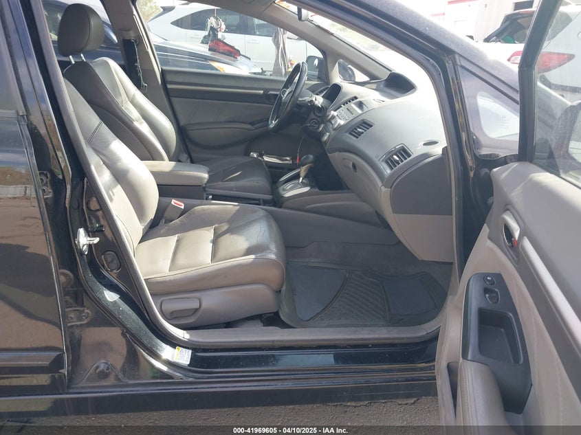 2009 HONDA CIVIC VIN: 19XFA16949E028844