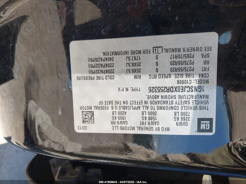 2013 CHEVROLET SUBURBAN VIN: 1GNSCJE0XDR255326