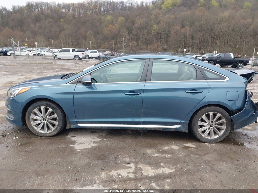2017 HYUNDAI SONATA SPORT - 5NPE34AF9HH561576