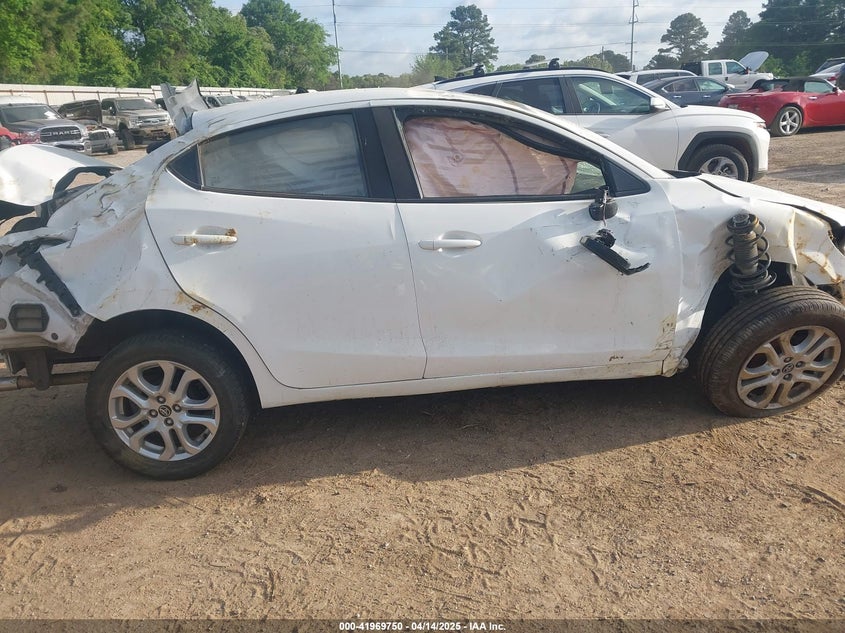 2017 TOYOTA YARIS IA VIN: 3MYDLBYV2HY163594