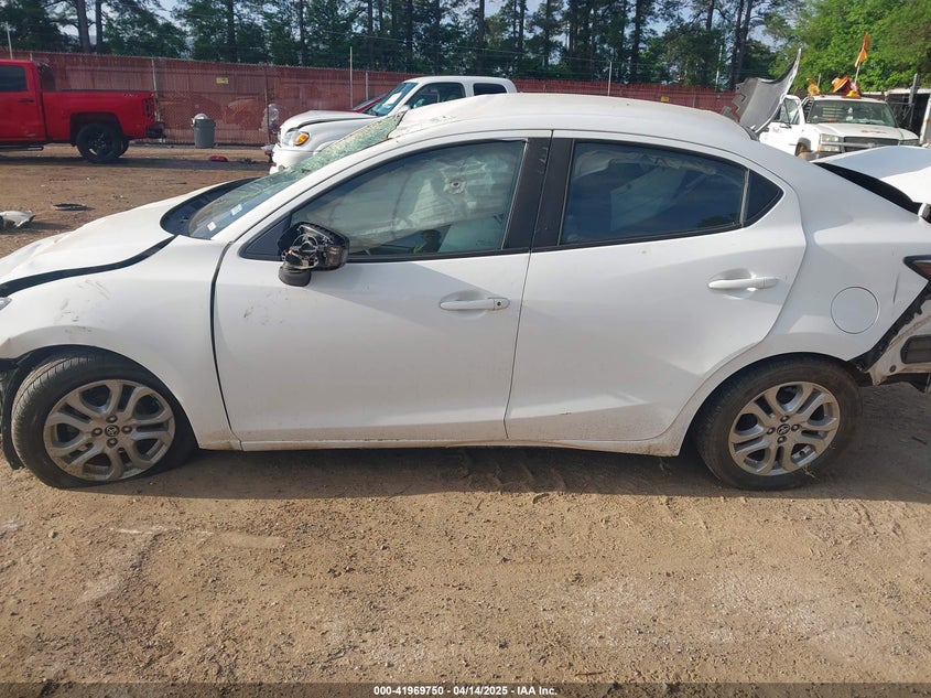 2017 TOYOTA YARIS IA VIN: 3MYDLBYV2HY163594