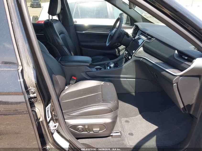 2024 JEEP GRAND CHEROKEE L LIMITED 4X4 - 1C4RJKBG9R8603134