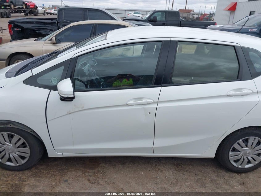 2016 HONDA FIT LX - JHMGK5H59GX039255