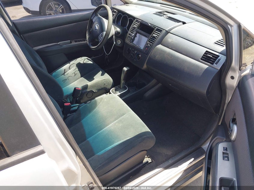 2010 Nissan Versa 1.8S