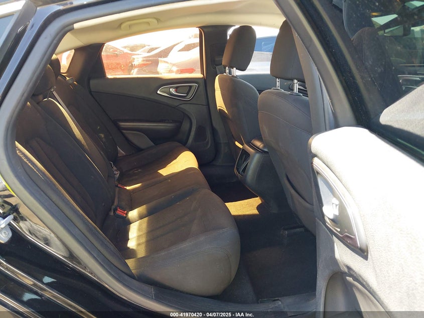 2015 CHRYSLER 200 LX - 1C3CCCFB3FN626270