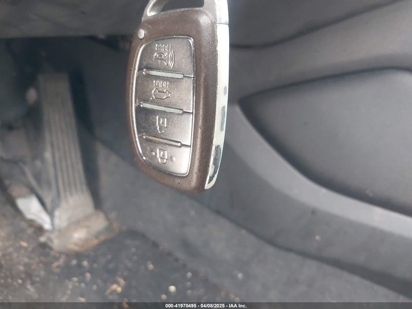 2016 HYUNDAI TUCSON VIN: KM8J3CA29GU218417