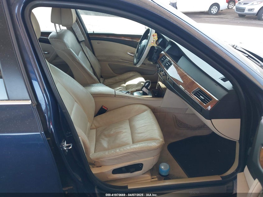 2009 BMW 528I VIN: WBANV13579C155917