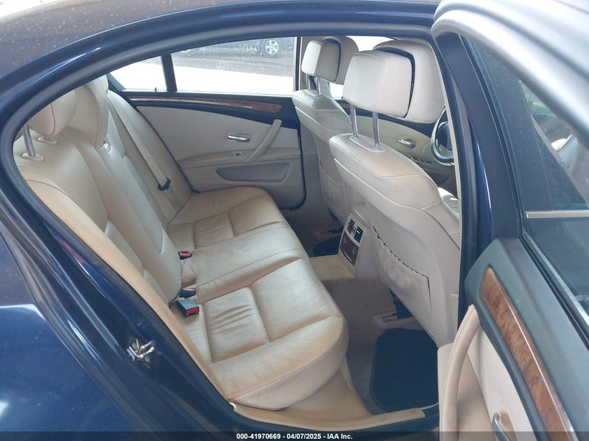 2009 BMW 528I VIN: WBANV13579C155917