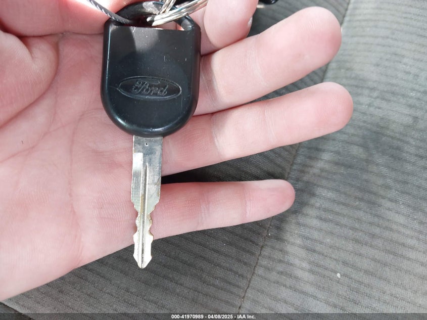 2008 FORD TAURUS VIN: 1FAHP24W08G114873