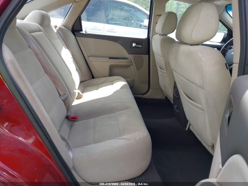2008 FORD TAURUS VIN: 1FAHP24W08G114873