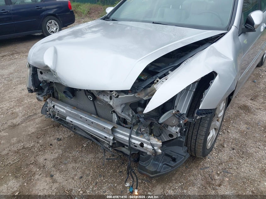 2010 HONDA ACCORD VIN: 1HGCP3F86AA012299