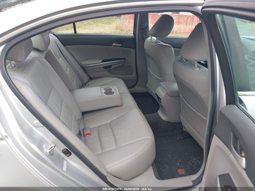 2010 HONDA ACCORD VIN: 1HGCP3F86AA012299