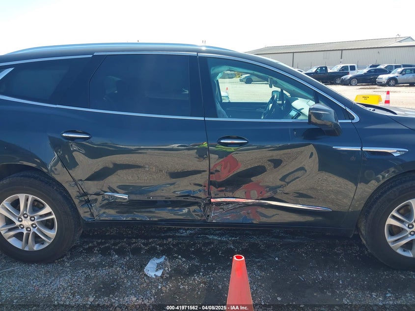 2018 BUICK ENCLAVE ESSENCE - 5GAERBKW6JJ188934