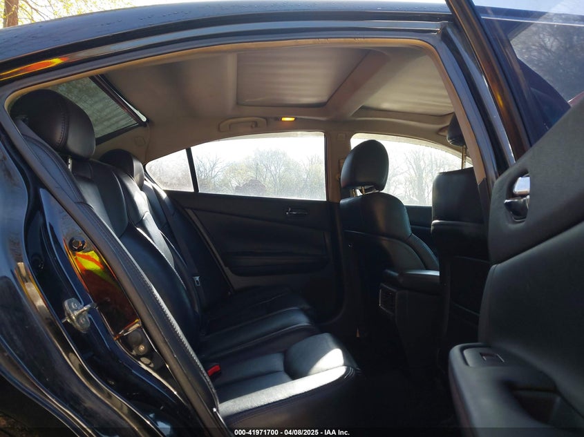 2013 NISSAN MAXIMA VIN: 1N4AA5AP4DC815502