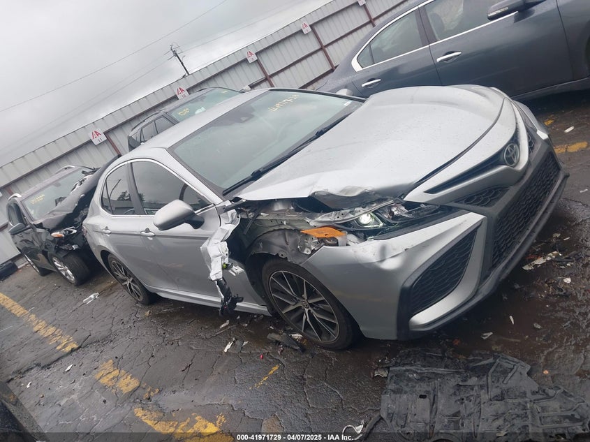 2021 TOYOTA CAMRY VIN: 4T1G11AK4MU402809