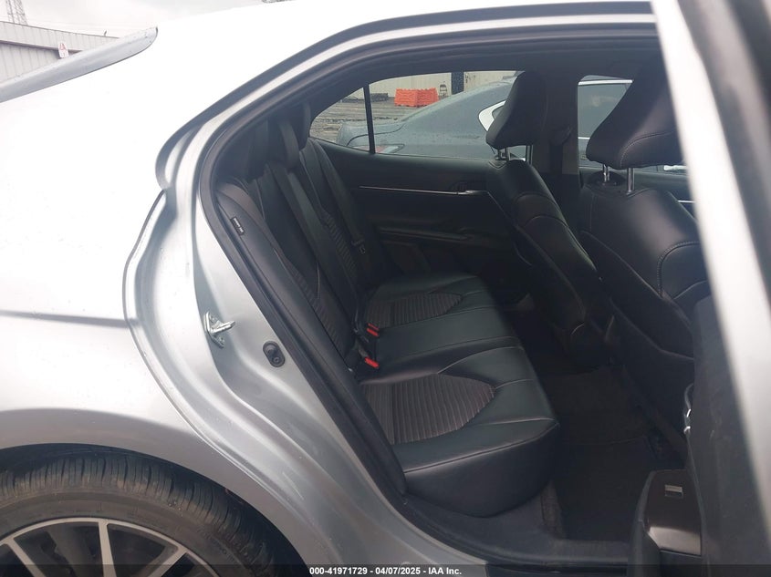 2021 TOYOTA CAMRY VIN: 4T1G11AK4MU402809
