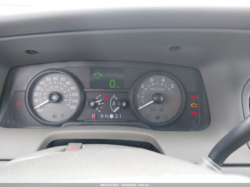 2008 MERCURY GRAND MARQUIS VIN: 2MEHM75VX8X636053