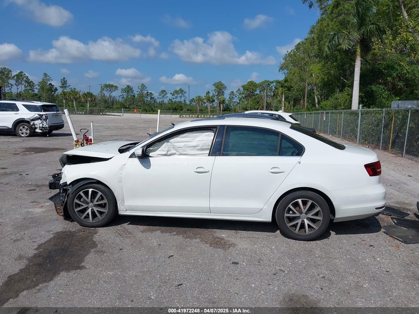 2017 VOLKSWAGEN JETTA 1.4T SE - 3VWDB7AJ7HM398308