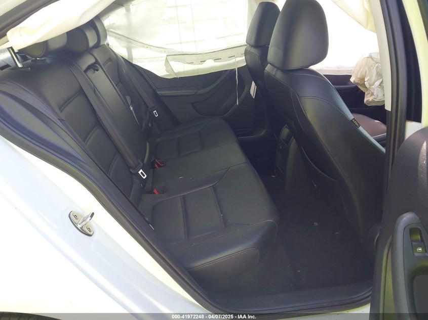 2017 VOLKSWAGEN JETTA 1.4T SE - 3VWDB7AJ7HM398308