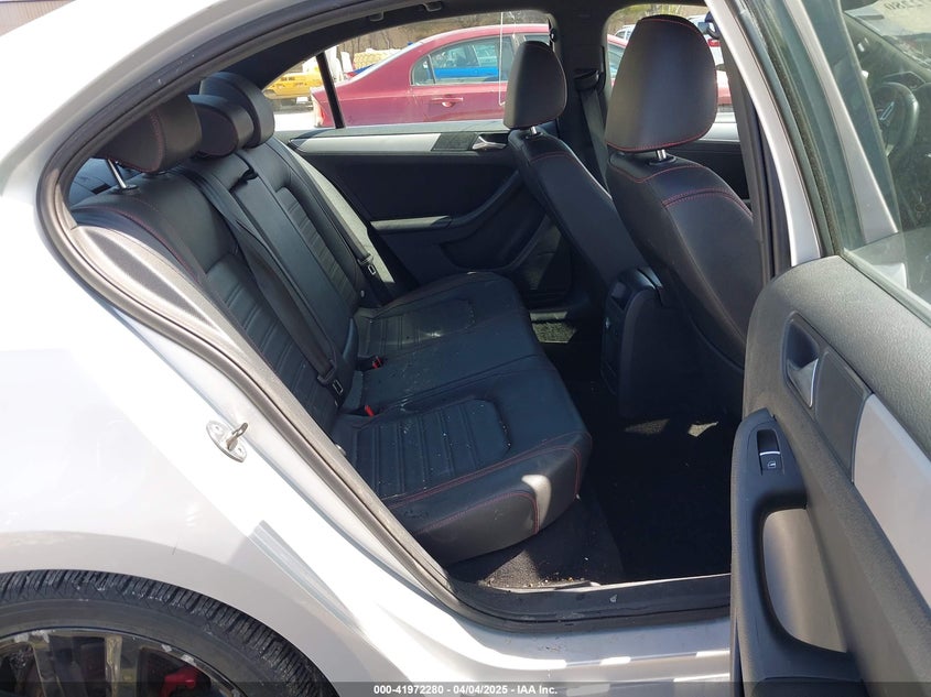 2012 VOLKSWAGEN JETTA VIN: 3VW4A7AJ4CM122888