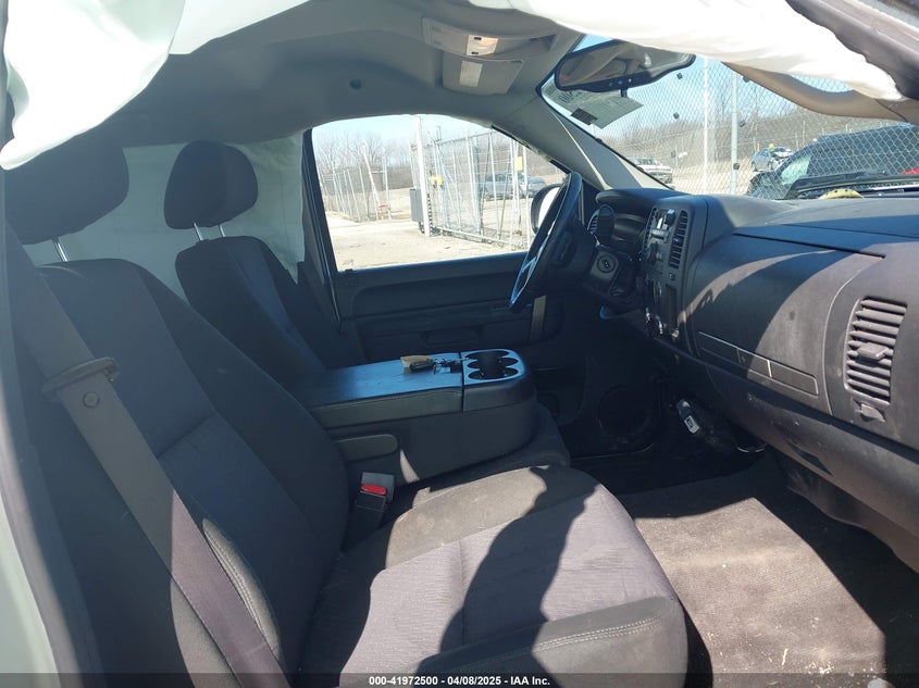 2011 CHEVROLET SILVERADO VIN: 3GCPKSE37BG376443