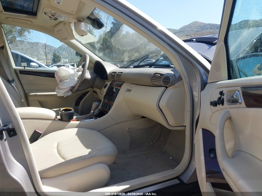 2007 MERCEDES-BENZ C VIN: WDBRF54H67A930085