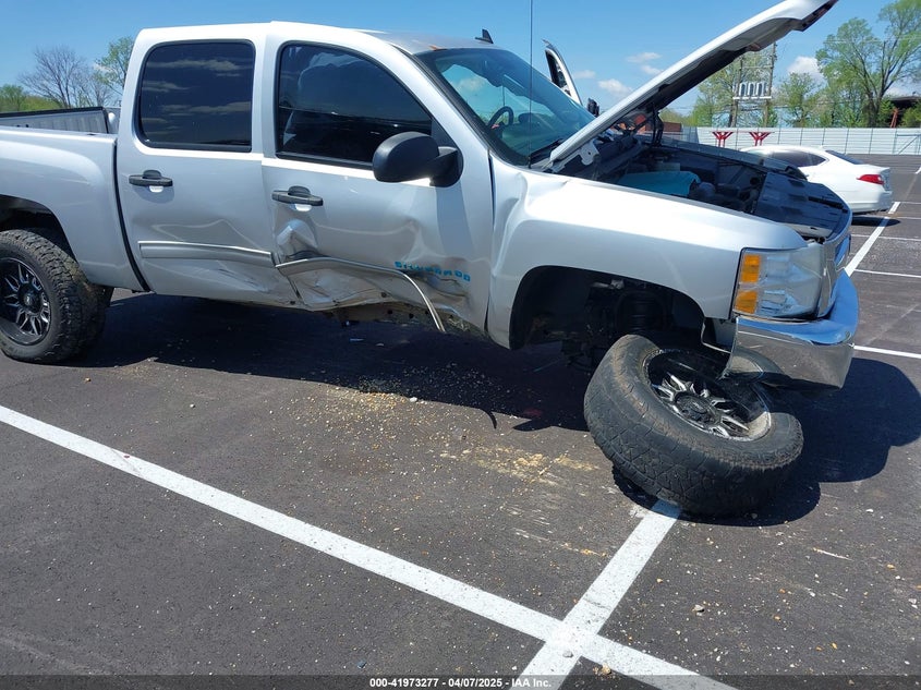 2013 CHEVROLET SILVERADO 1500 VIN: 3GCPKSE70DG305509