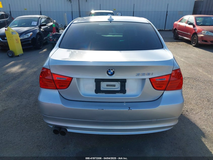 2011 BMW 328I VIN: WBAPH7C5XBE682542