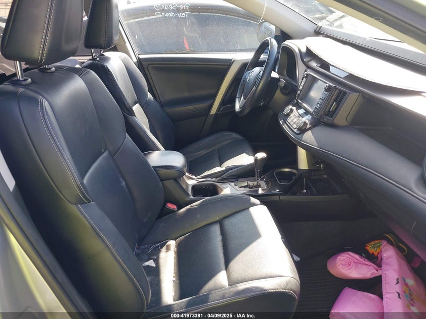 2017 TOYOTA RAV4 VIN: 2T3YFREV8HW334780