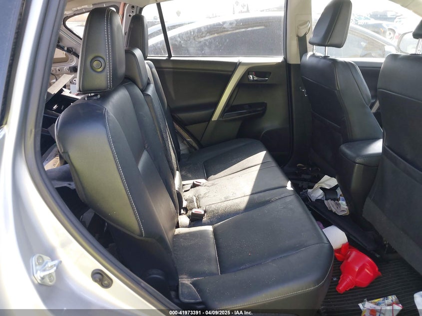 2017 TOYOTA RAV4 VIN: 2T3YFREV8HW334780