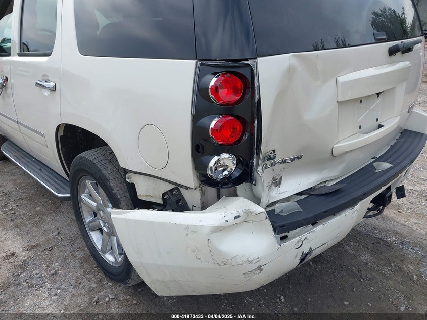 2010 GMC Yukon Denali VIN: 1GKUKEEFXAR289234 Lot: 41973433