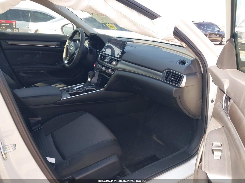 2021 HONDA ACCORD VIN: 1HGCV1F10MA114134