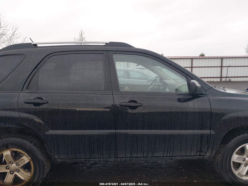 2009 KIA SPORTAGE VIN: KNDJE723497612745
