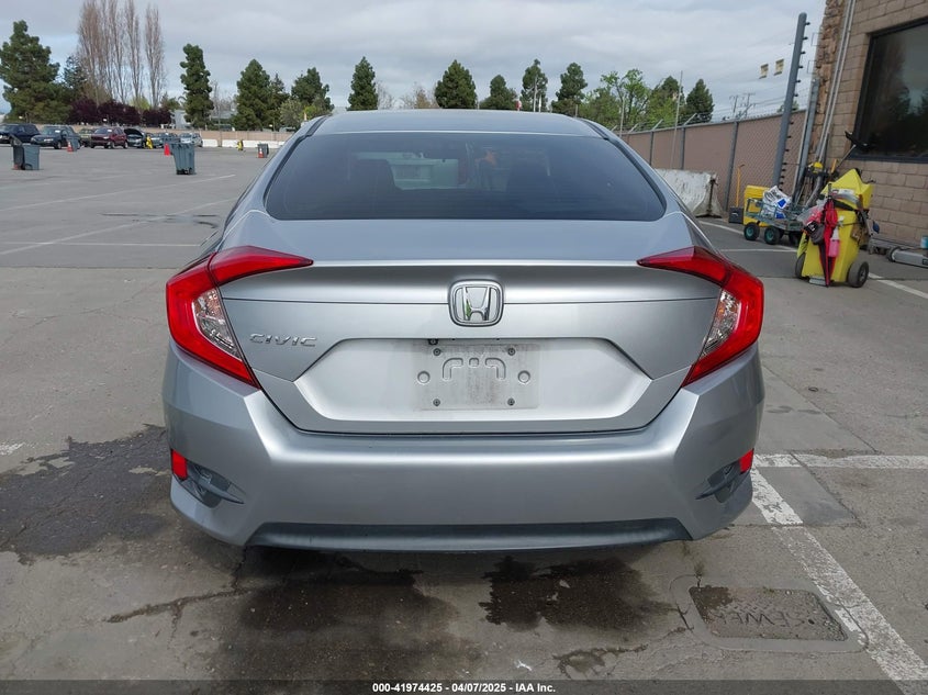2016 HONDA CIVIC VIN: 2HGFC2F57GH520512
