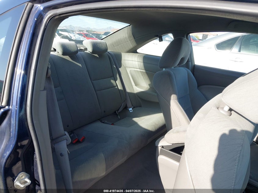 2008 HONDA CIVIC VIN: 2HGFG12618H579313