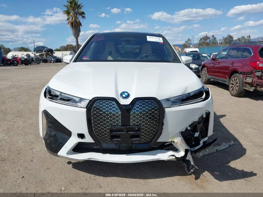 2024 BMW iX - WB523CF08RCR16666