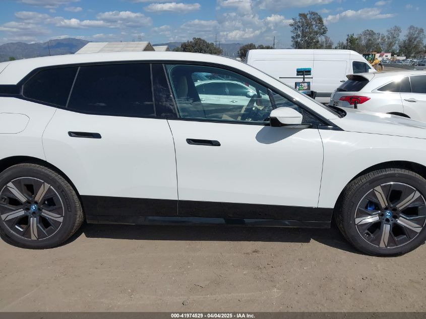 2024 BMW iX - WB523CF08RCR16666