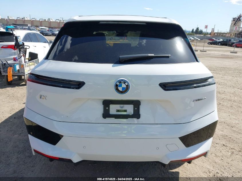 2024 BMW iX - WB523CF08RCR16666
