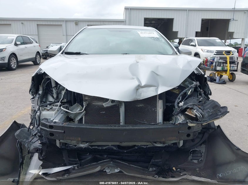 2015 TOYOTA COROLLA LE - 2T1BURHE2FC444707