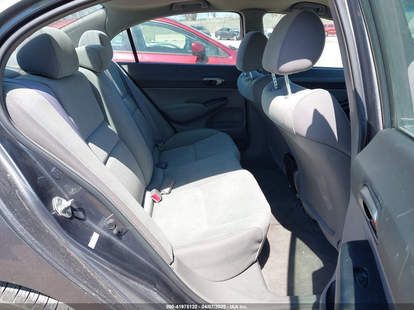 2011 HONDA CIVIC VIN: 19XFA1F57BE006145