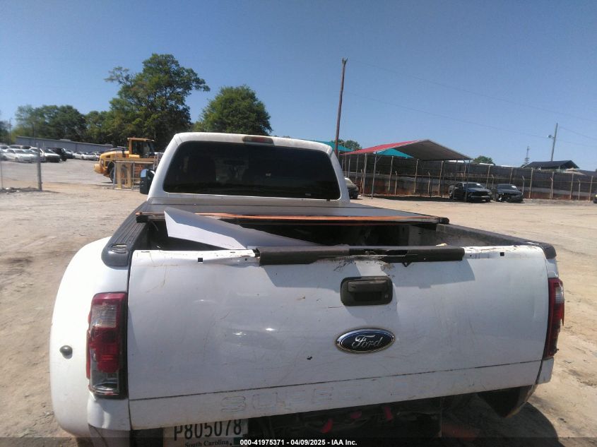 2011 Ford F-350 Chassis Xl VIN: 1FD8W3G66BEC80733 Lot: 41975371