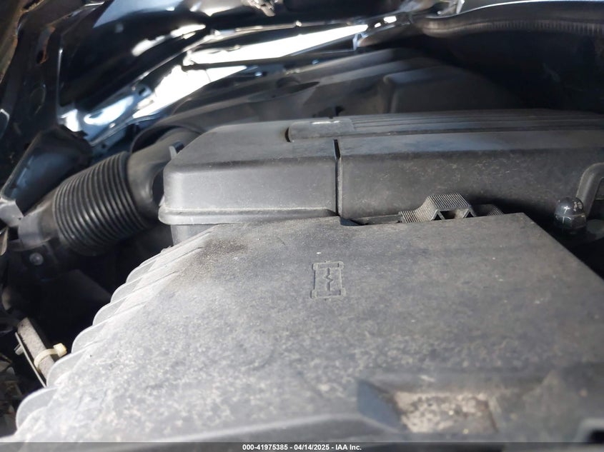 2010 VOLKSWAGEN JETTA VIN: 3VWAZ7AJ4AM091165