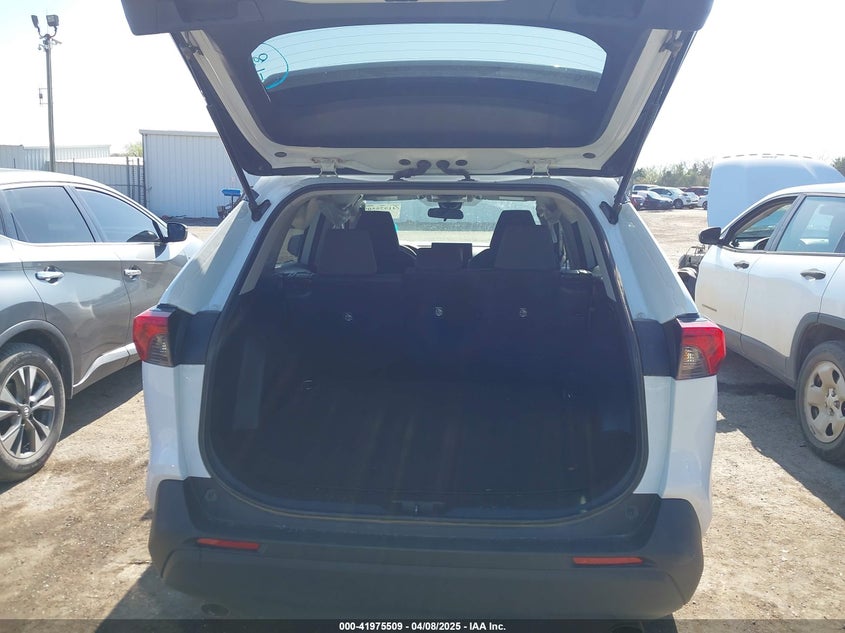 2021 TOYOTA RAV4 XLE - 2T3W1RFV0MW164381