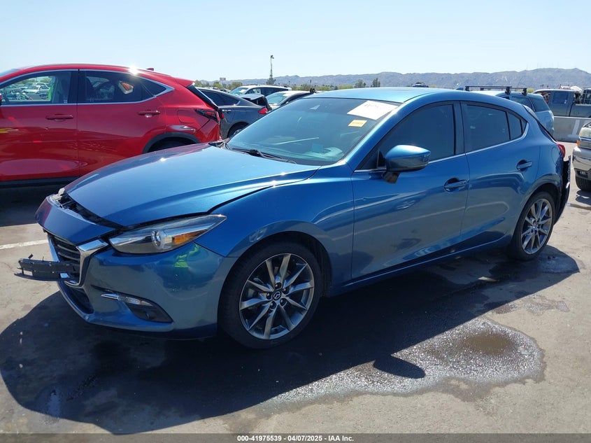 2018 MAZDA MAZDA3 VIN: 3MZBN1M31JM201468