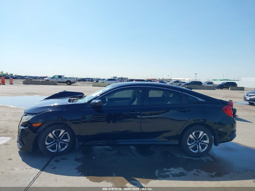 2017 HONDA CIVIC VIN: 19XFC2F5XHE050231